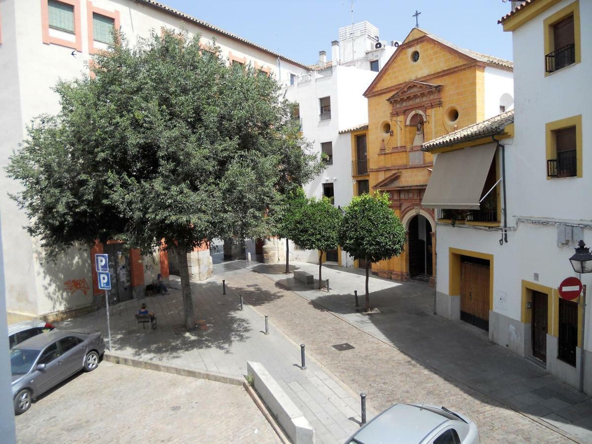 Plaza De La Almagra Córdoba